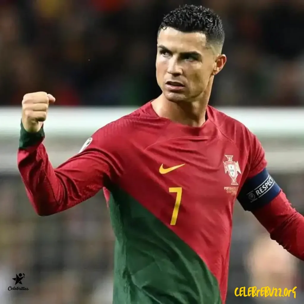 Ronaldo Fixe son Objectif à 1.000 Buts